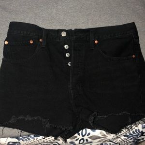 Levi's Shorts - Perfect Condition Levi Shorts (fits small) Levi's Shorts - Perfect Condition Levi Shorts (fits small)